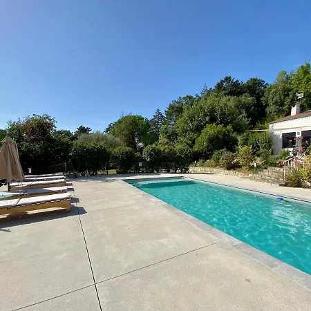 Hébergement de vacances L'effervescent *